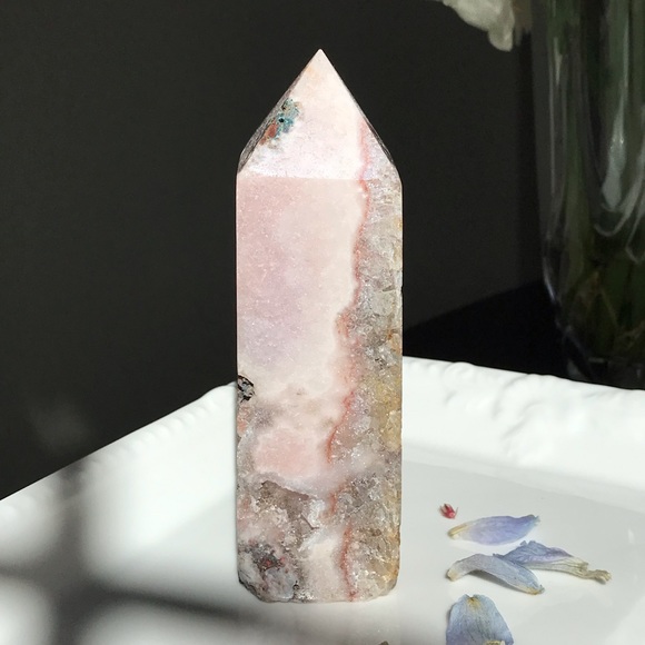 Pink Amethyst Tower - Picture 1 of 9
